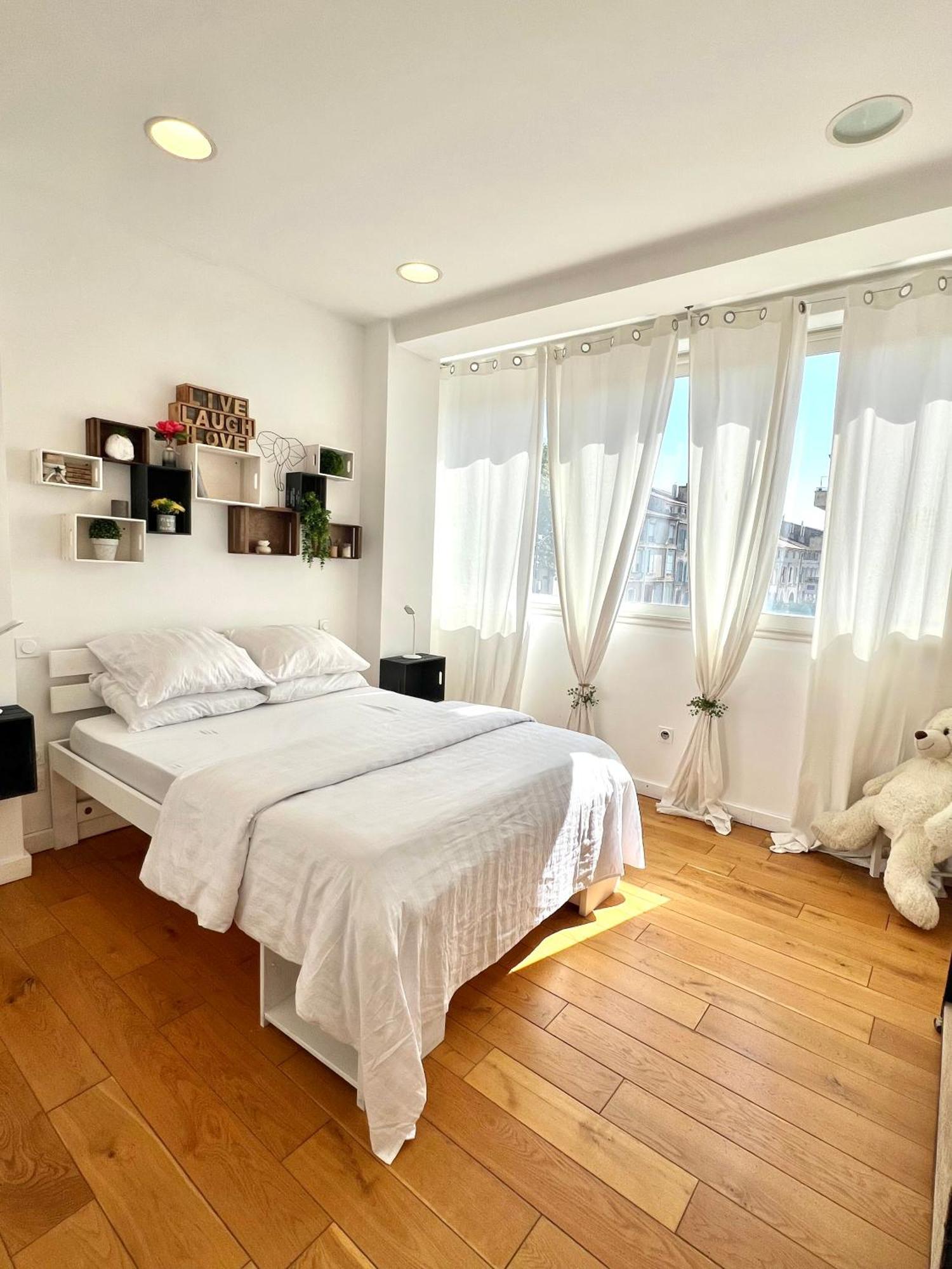 タラスコンMagnifique Loft Atypiqueアパートメント エクステリア 写真